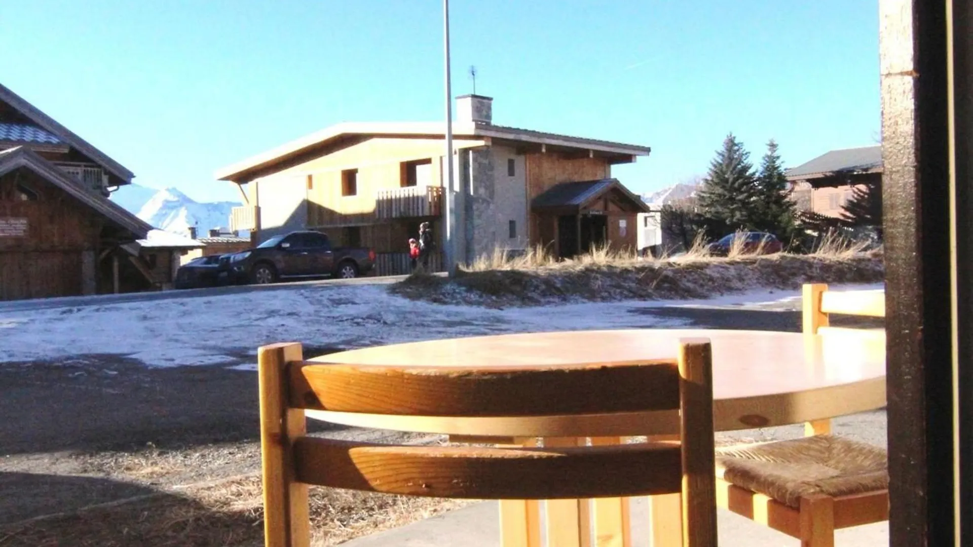 Studio Confortable Au Centre De L'Alpe D'Huez, Pres Des Pistes Et Commerces - 4 Pers, Terrasse Sud - Fr-1-405-123 Apartment